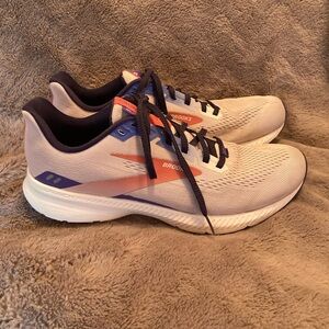 Brooks Womens Launch 8 1203451B520 Gray Purple Running Shoes Sneakers Size 10.5